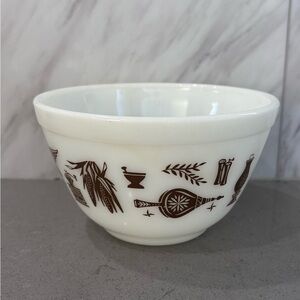 Vintage Pyrex 401 Town and Country